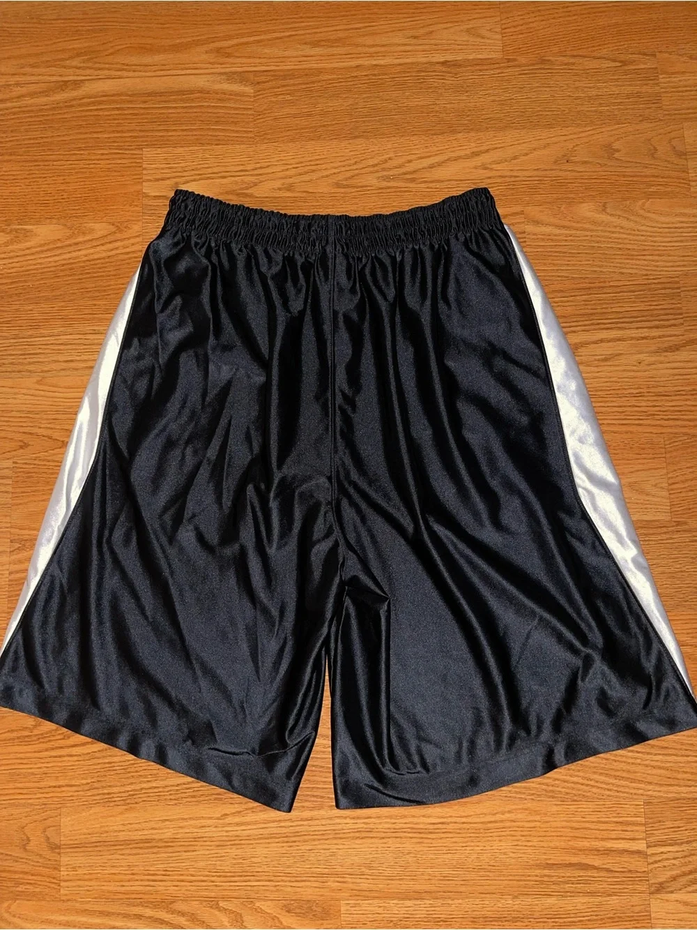 Rare Nike Air Jordan basketball shorts men’s 2xl black white red